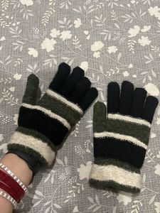 Woollen Gloves