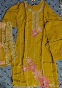 Elegant Yellow Embroidered Kurta Set