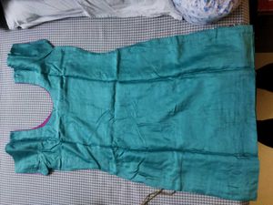Selling Silk Salwar Kameez Chunni In ₹1000