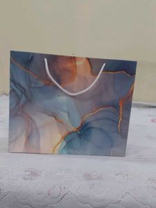 Elegant Marble Design Gift Bag