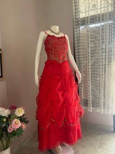 NO DISCOUNT ❌Red Embellished Gown