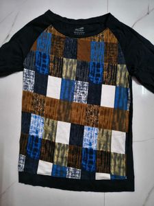 Urban Edge Checker Patch Full Sleeve Tee