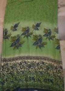Green Floral Print Saree