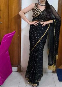 saree with blouse