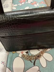 Chic Black Croc Handbag