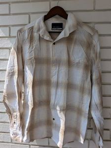 Men's Plaid Button-Down Shirt