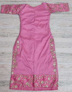 Beautiful Pink Embroidered Kurta