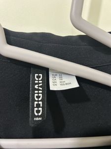 H&amp;M Black Tie-Back Cut-Out Cropped Shirt