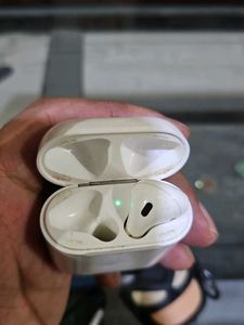 Apple Airpods 2nd Gen With 3 Cases Bundle