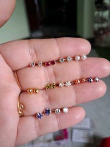 beautiful new stud earrings