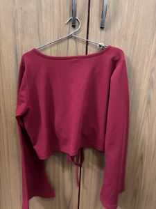 Chic Burgundy Ruched Crop Top