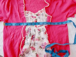 Very Beautiful Girl Korean Dress