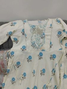 Elegant Floral  Kurta..