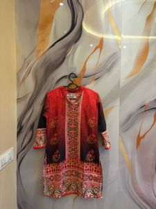 Red Floral Printed Kurta
