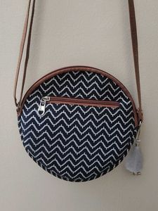 Unique Chevron Round Sling Bag