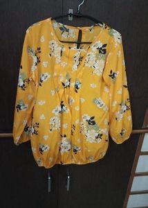 Women’s Mustard Yellow Floral Printed Casual Top |