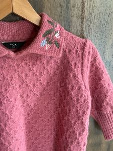 Charming Embroidered Pink Knit Sweater