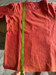 Bundle of 4 Uniqlo T-Shirts