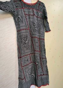 Black and White Printed Kurta ♣️