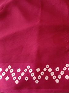 Elegant pink Saree with Bandhani Print