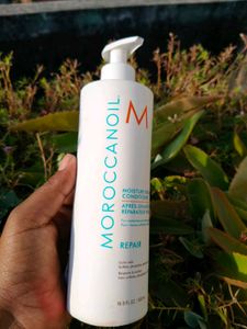 Moroccanoil Moisture Repair Conditioner