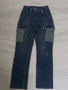 Unique Pocket Detail Denim Jeans