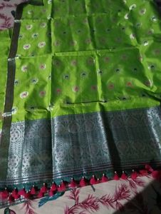 Mix Pat  Mekhela Sador