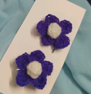 Crochet Flower Hair Clips - Set of 2