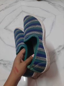 Khadims Sneakers