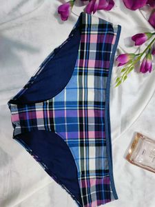 🇳🇿💫🎀H&amp;M Comfortable Plaid Briefs