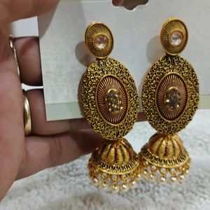 South gold earing