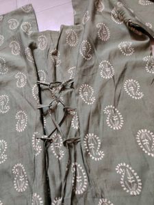Green Paisley Print Kurta