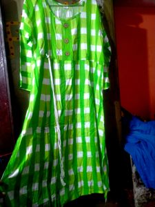 @XXXL 400 Rupees