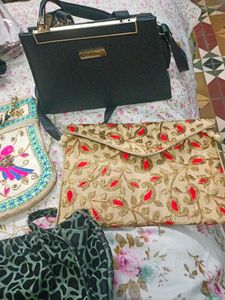 Assorted Handbags for Sale pack of 4