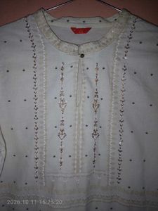 premium look Embroidered Kurta
