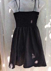 Chic Black Ruched Spaghetti Strap Dress