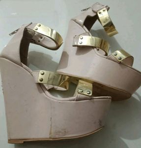Flat N Heels Wedges