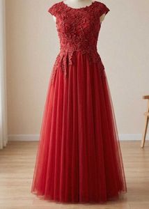 Elegant Red Lace Evening Gown