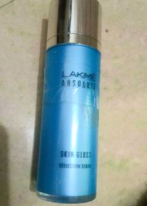 Lakme Absolute Skin Gloss Reflection Serum