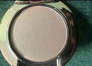 🥳Price Drop 🥳Charlotte Tilbury Compact mini