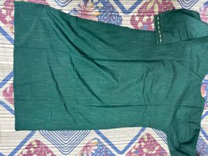 Elegant Emerald Green Kurta Set