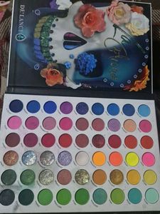 De'Lanci La Catrina Makeup Palette