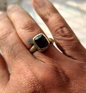 Ceylon Gomed panchdhatu Ring