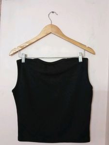 Sleeveless Solid Black Polyester Blend Crop Top