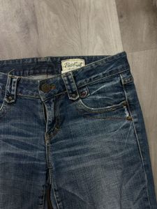 Classic Low Rise Jeans