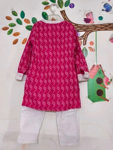 Beautiful embroidery Festive Boys' Kurta S