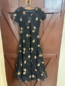 Elegant Black Floral Ethnic Gown