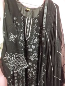 stylish pakistani Kurta Set with Dupatta