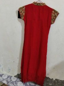 Red Embroidered Kurta