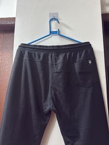 black colour gym wear